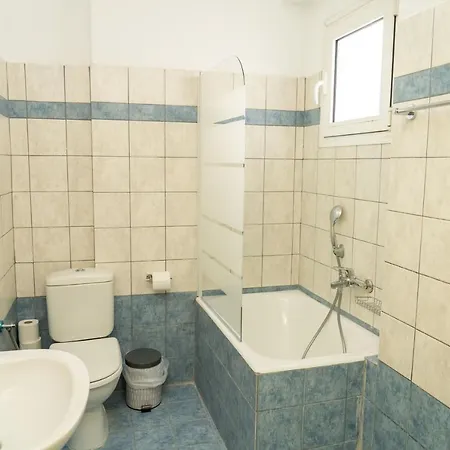 The Whole Packet A5 Center With Parking Апартаменты *